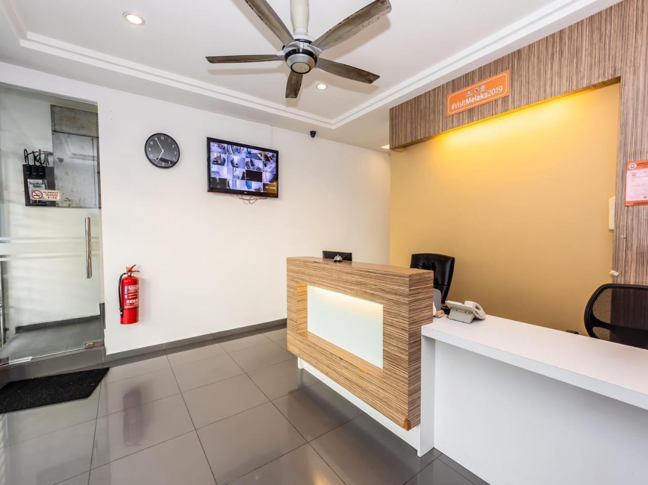 Oyo 835 Ms Hotel Malakka Dış mekan fotoğraf